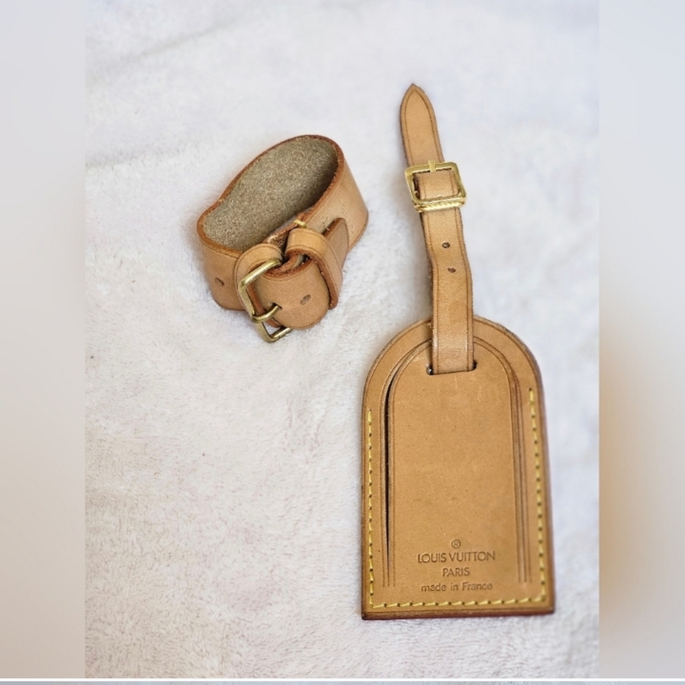 2PCS Louis Vuitton leather luggage tag/Poignet